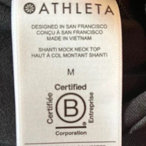 Athleta Shanti Mock Neck, Fitted, Cropped Long Sleeve Performance Top - Picture 13 of 13